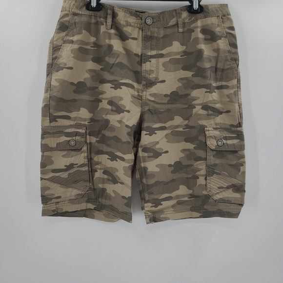 Buckle Black Mens Standard Fit‎ Cargo Shorts Size 36 - Picture 1 of 7